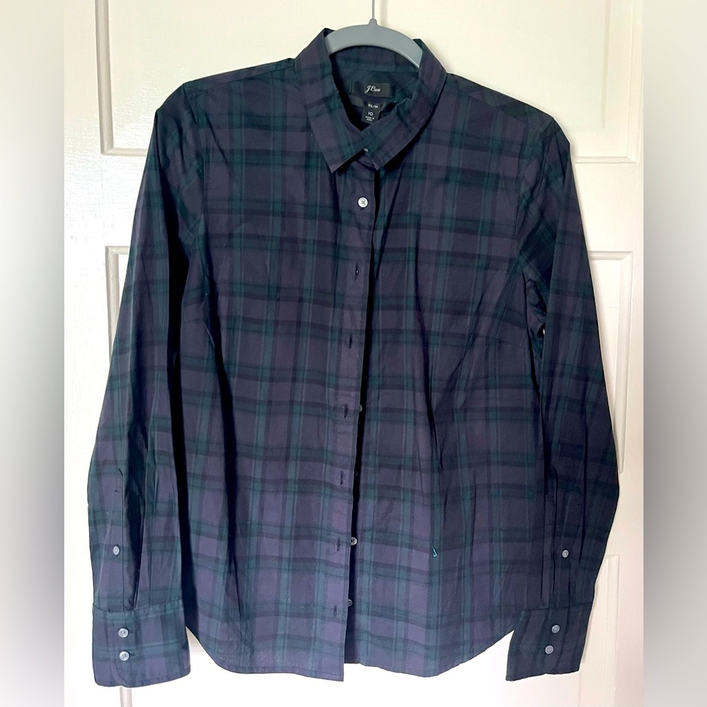 J CREW, black, green, purple plaid tailored shirt. NWT. Classic, crisp style.
